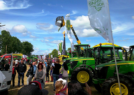 BesterGrass -z wizytą u Dealerów De Heus